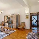 Barok Apartment *